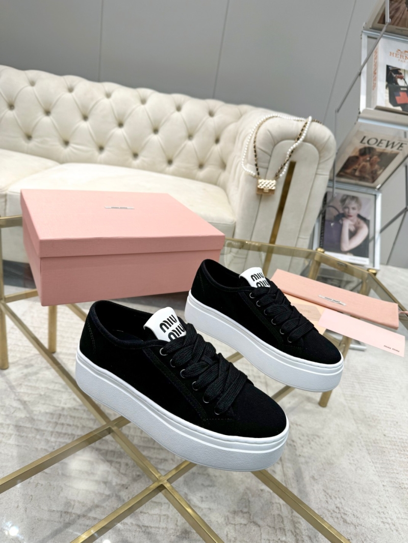 Miu Miu Casual Shoes